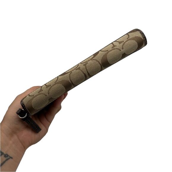 y2k COACH Legacy Brown Signature Canvas Wallet - Picture 3 of 9